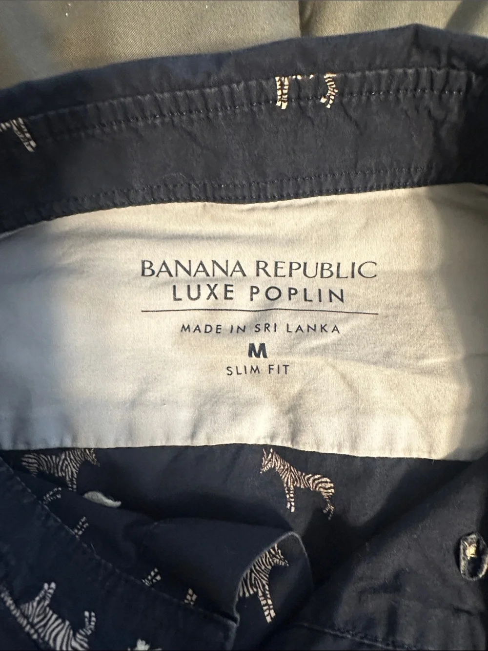 Banana Republic Navy Short-Sleeve Button-Up Shirt with zebra Print